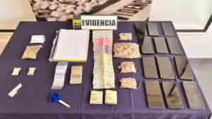 Tres personas detenidas por operativo antidrogas en Santa Cruz