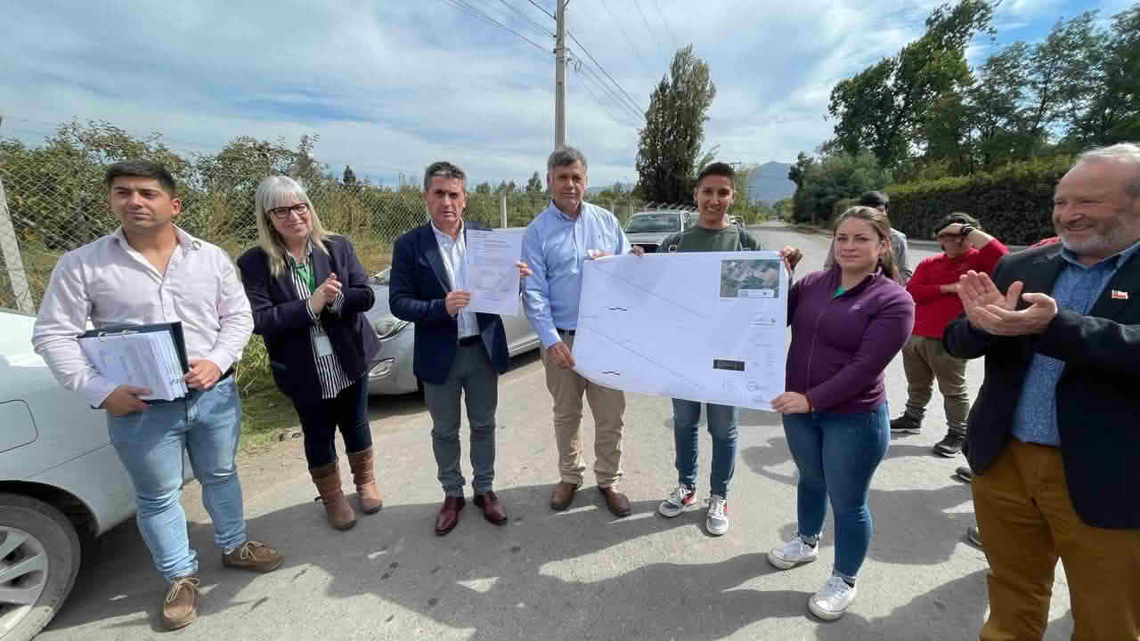 Inicia programa de alumbrado público en Chimbarongo con entrega de terreno en Las Puertas