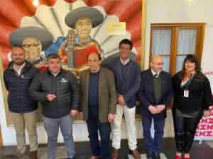 Seminario en Las Cabras impulsa el turismo cultural y patrimonial en Lago Rapel