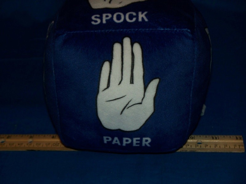 Big Bang Theory plush Die dice Rock Paper Scissors Lizard Spock 6" cube Hallmark gallery