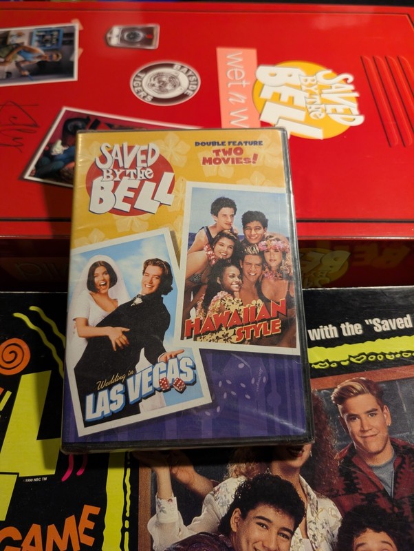 Rare Saved By The Bell Gift/ Collection set Sealed Dvd, Makeup Set Sealed,Game gallery