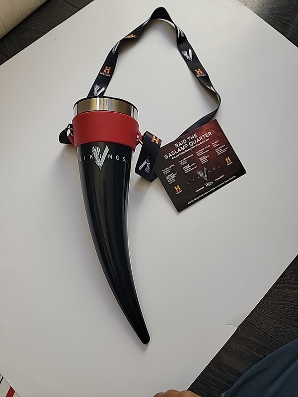 Das Horn 24oz Drinking Horn Vikings TV Series History Channel 2017 SDCC Excl. gallery