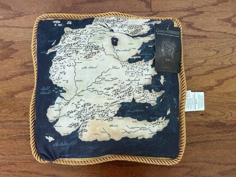 2014 {Factory} “GAME OF THRONES” {WESTEROS} (South Map) Throw Pillow, NWT! RARE!