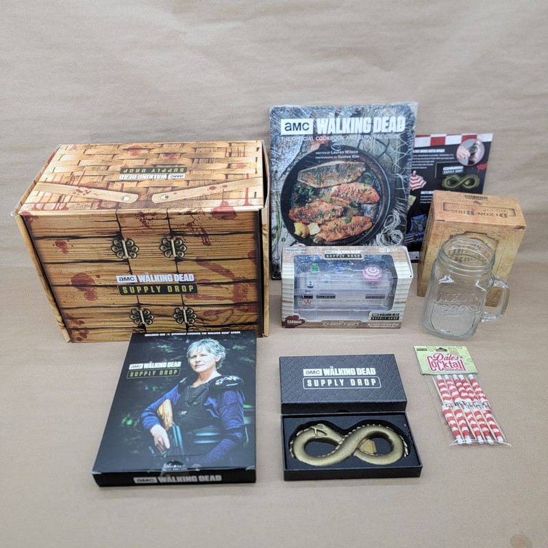 The Walking Dead Supply Drop #7 Cookout Edition W/ Greenlight Winnebago New