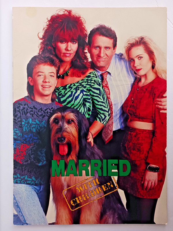 Married With Children Poster Book 1987 Kelly Bundy 16.5” X 11.75” Complete