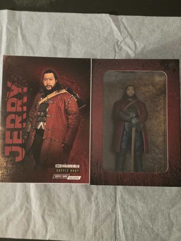 AMC/TWD Supply Drop Exclusive “Jerry” Collectible Statue 2022 The Walking Dead