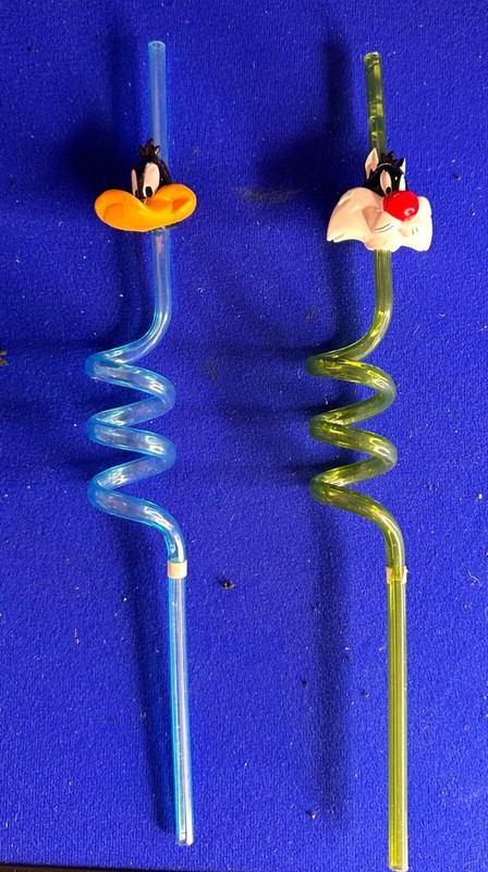 Looney Tunes Daffy Duck/Sylvester The Cat Hard Plastic Straws