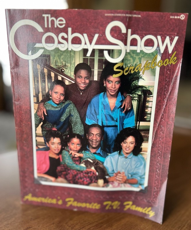 Vintage 1986 Cosby Show Scrapbook – NEW PHOTOs –