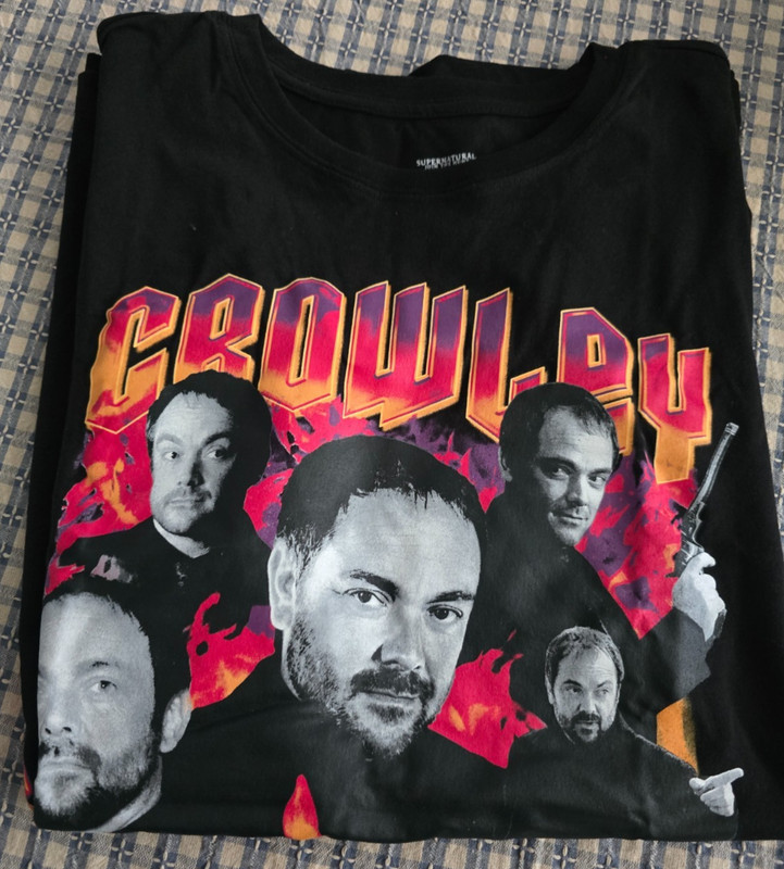 Supernatural CultureFly Exclusive Crowley “King of Hell” T-Shirt XL
