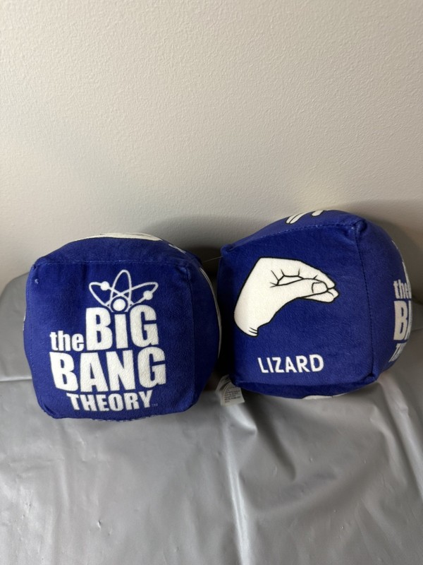 Pair Big Bang Theory Plush Dice Hallmark 2 Paper Rock Scissors Lizard Spock