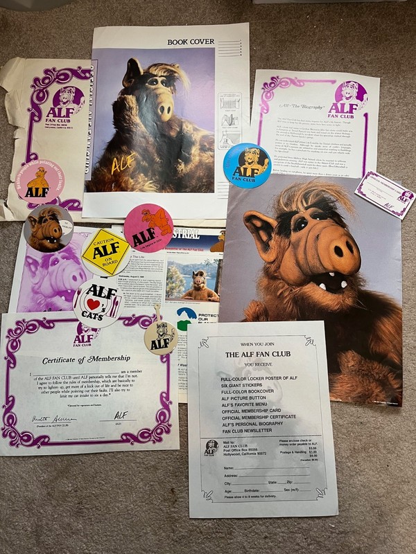 VINTAGE OFFICIAL ALF FAN CLUB KIT CERTIFICE STICKERS MENU POSTERS CARD+more1980s