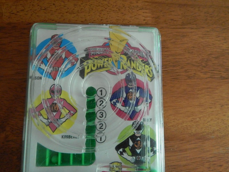 Mighty Morphin POWER RANGERS (1993, SABAN) Hand Held Toy Game by LIGHTWAY Ltd gallery