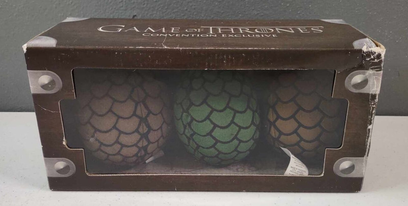 2014 HBO Game of Thrones Plush Dragon Egg Box Set Convention Exclusive 221/2000