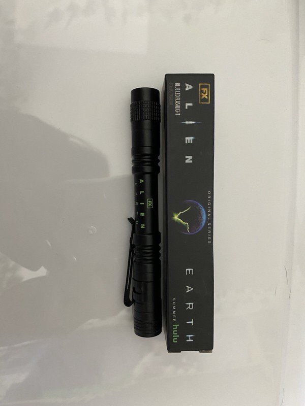 Alien Earth FX Hulu Blue LED Promotional Flashlight Black Original