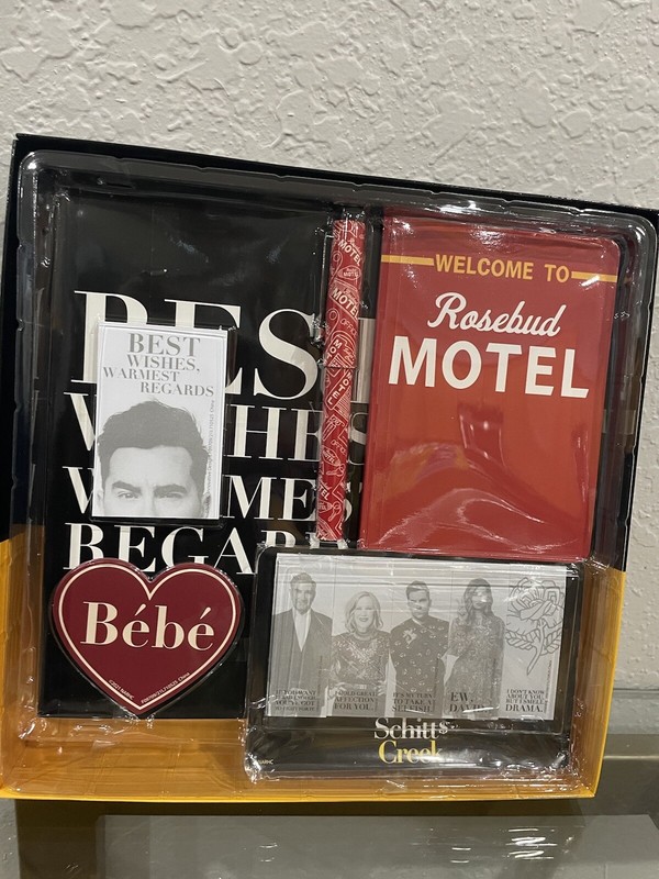 Schitt$ Creek Novelty Gift Set Journal Pens Memo Pad Bookmarks