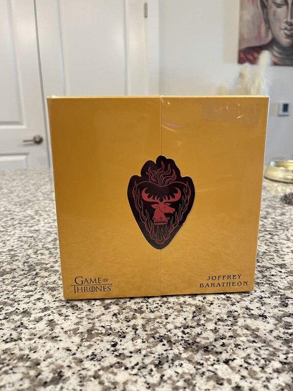 Game of Thrones Joffrey Baratheon Collector Bundle Box Set by HBO gallery