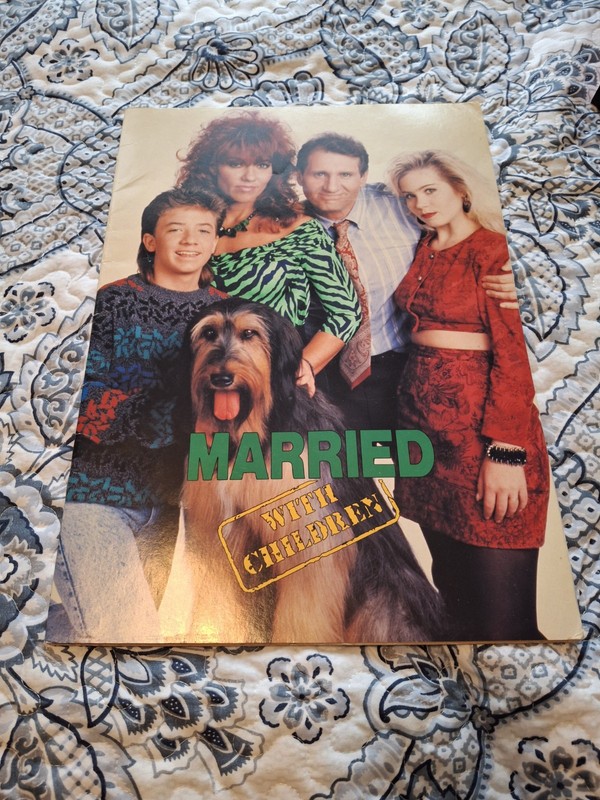 Married With Children Poster Book 1987 (8) 16.5” X 11” VTG Used Kelly Bundy