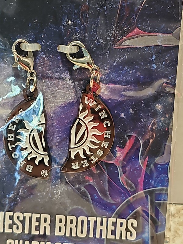 Culturefly Supernatural Join The Hunt 2019 Subscription Winchester Bro Charm Set gallery