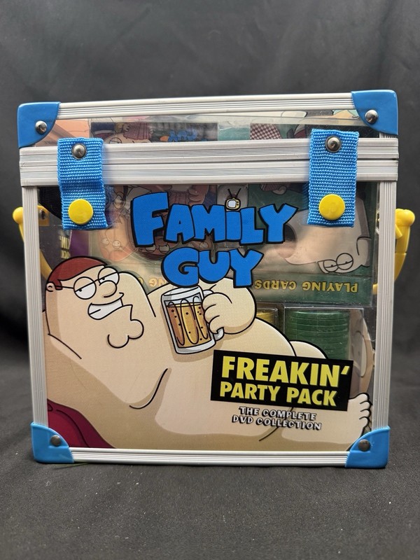 ‘07 Family Guy Freakin Party Pack COMPLETEPing Pong All DVDs, Cards Poker Chips