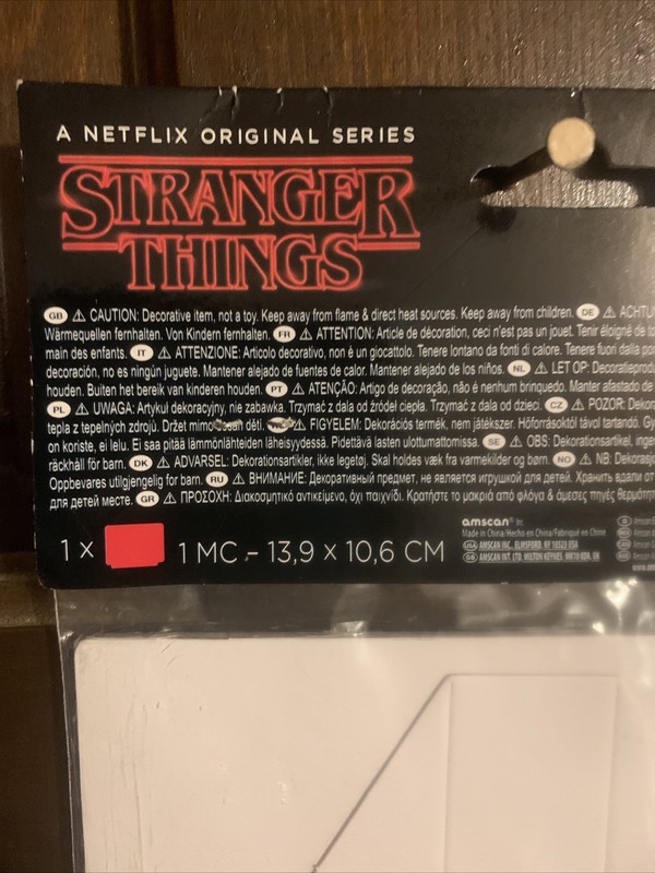 Stranger Things Mini Cardboard TV Centerpiece: 5.5” x 4.2” (NEW) High Quality gallery