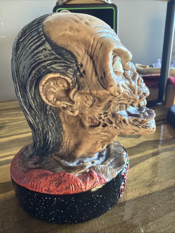 Tales from the Crypt - Cryptkeeper Figure Topper Cup - Knott's Scary Farm Horror gallery