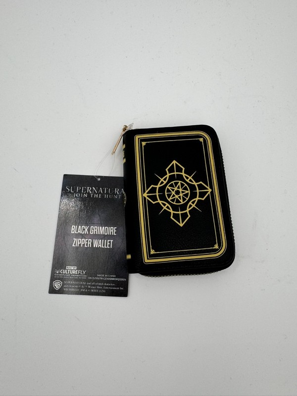 Culturefly Women of Supernatural SPN Black Grimoire Zippered Wallet NWT