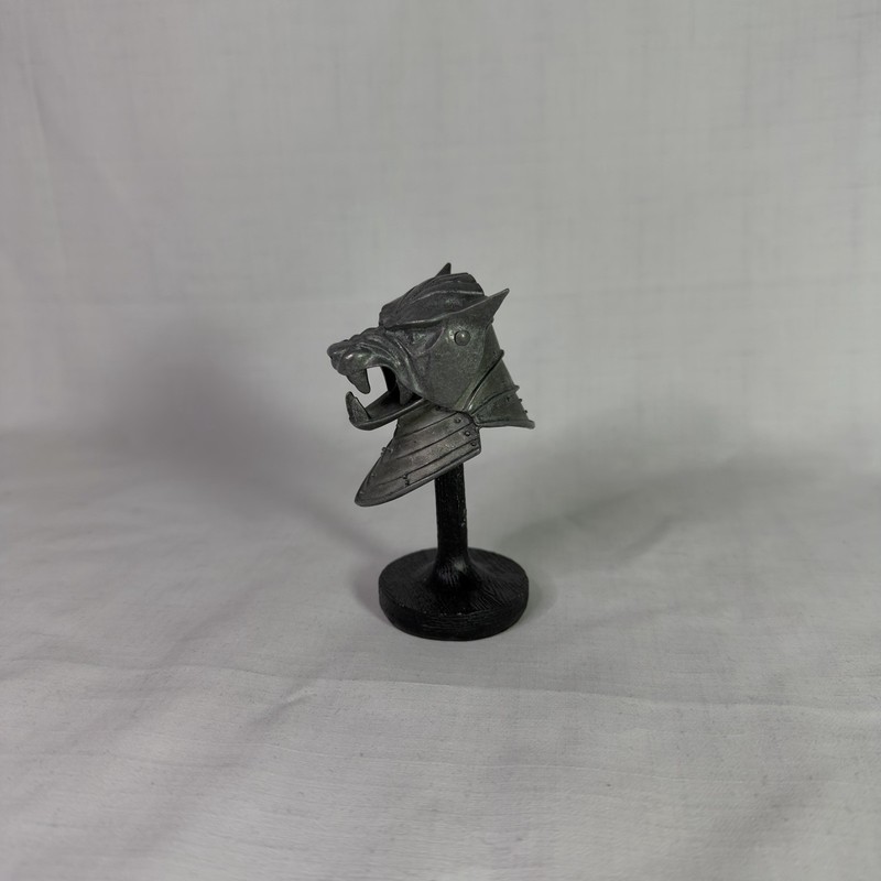 Game of Thrones The Hound's Helmet Miniature Metal Replica by Running Press gallery