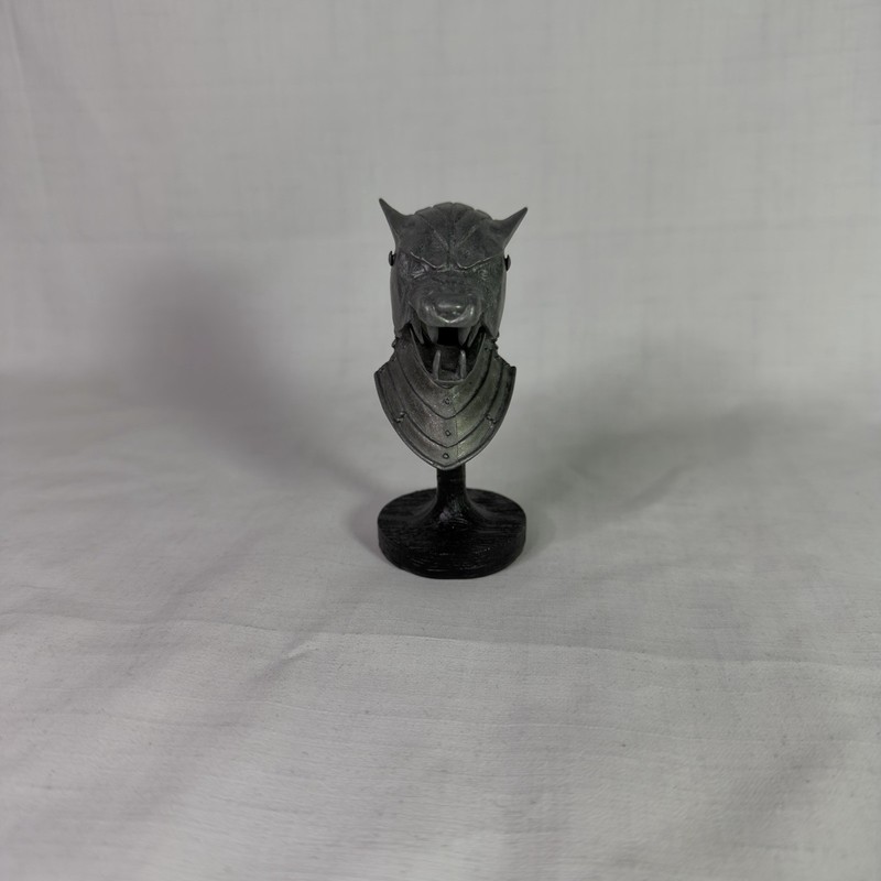 Game of Thrones The Hound's Helmet Miniature Metal Replica by Running Press gallery