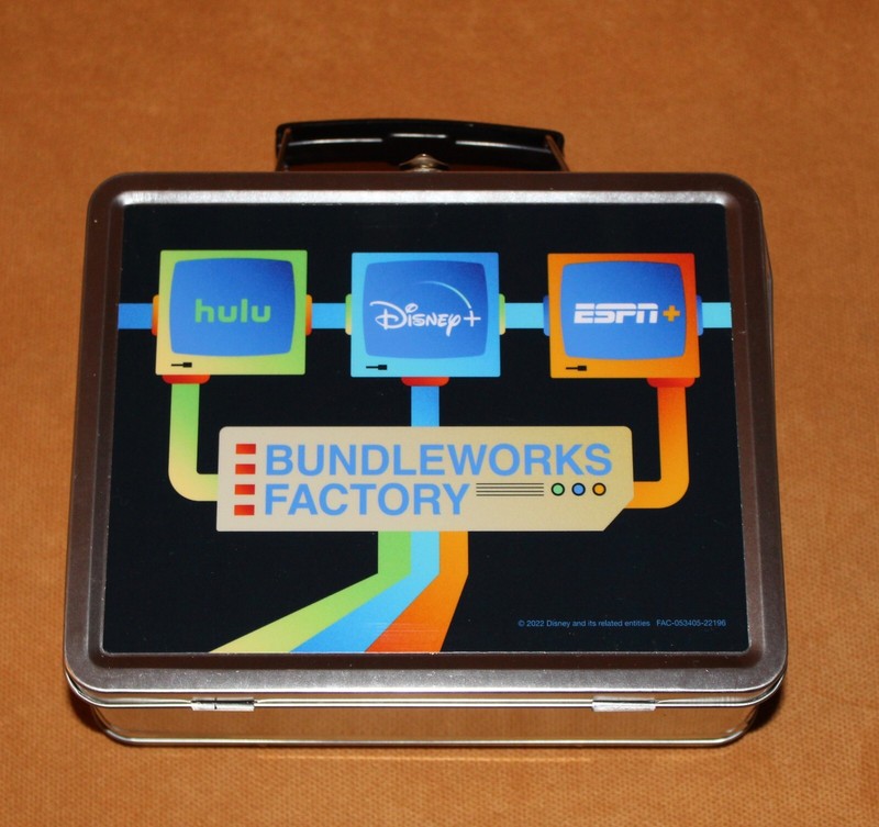SDCC 2022 EXCLUSIVE BUNDLEWORKS FACTORY LUNCH BOX HULU ~ DISNEY+ ~ ESPN+