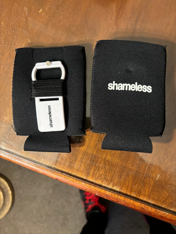 Shameless TV series promo Beer Kozzie and bottle opener Season 1 New Showtime