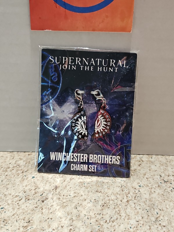 Culturefly Supernatural Join The Hunt 2019 Subscription Winchester Bro Charm Set gallery