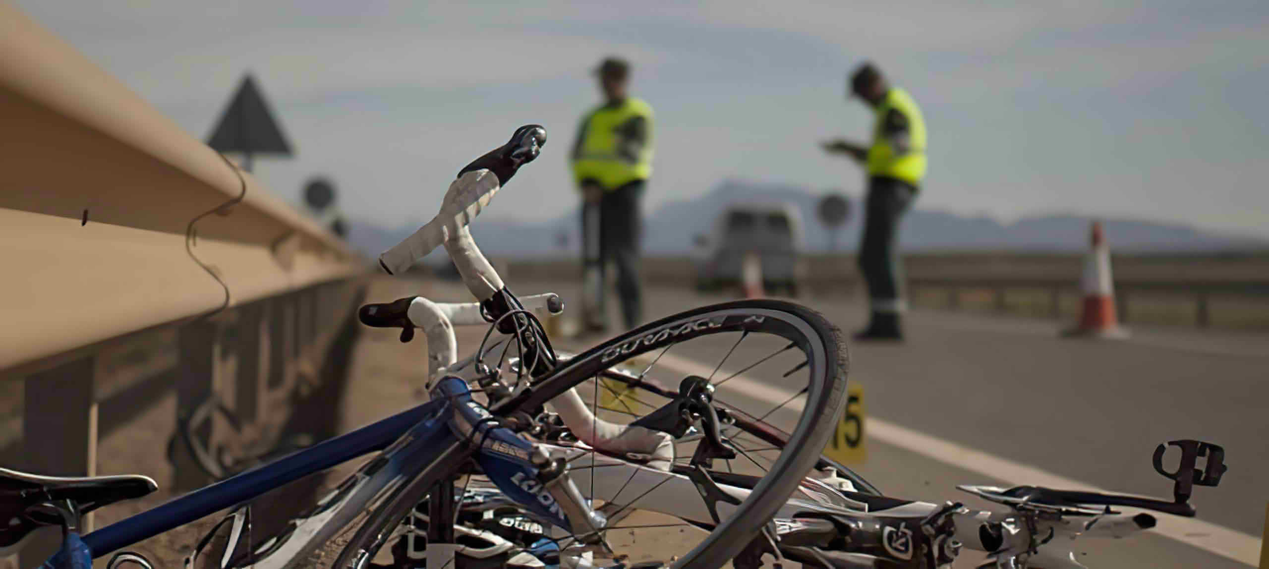 Carrera clandestina en Santa Cruz terminó con un ciclista muerto